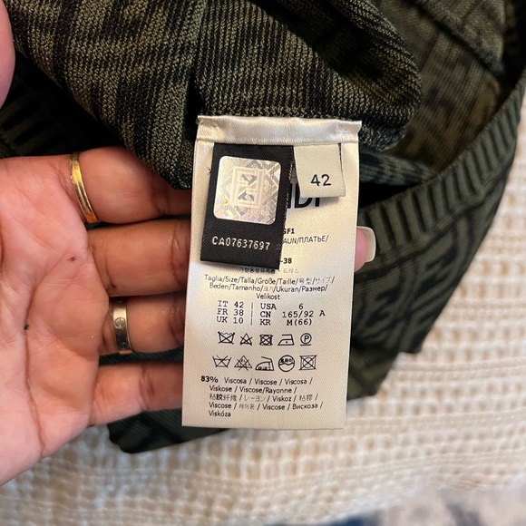 Fendi MIDI dress - Picture 2 of 3